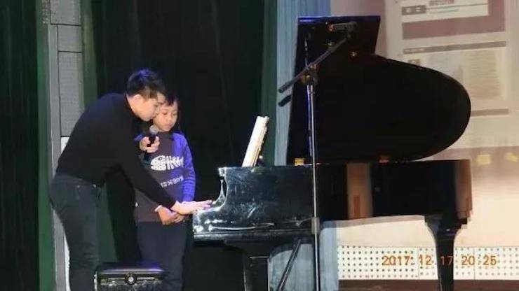 【报道】浅谈读谱的重要性|千赢国际艺术家鲍释贤濮阳大师班活动成功举办！